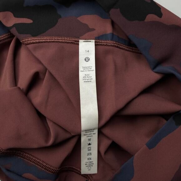 Lululemon Wunder Under High-Rise Tight 25" In Heritage 365 Camo Smoky Red Night - Picture 4 of 7